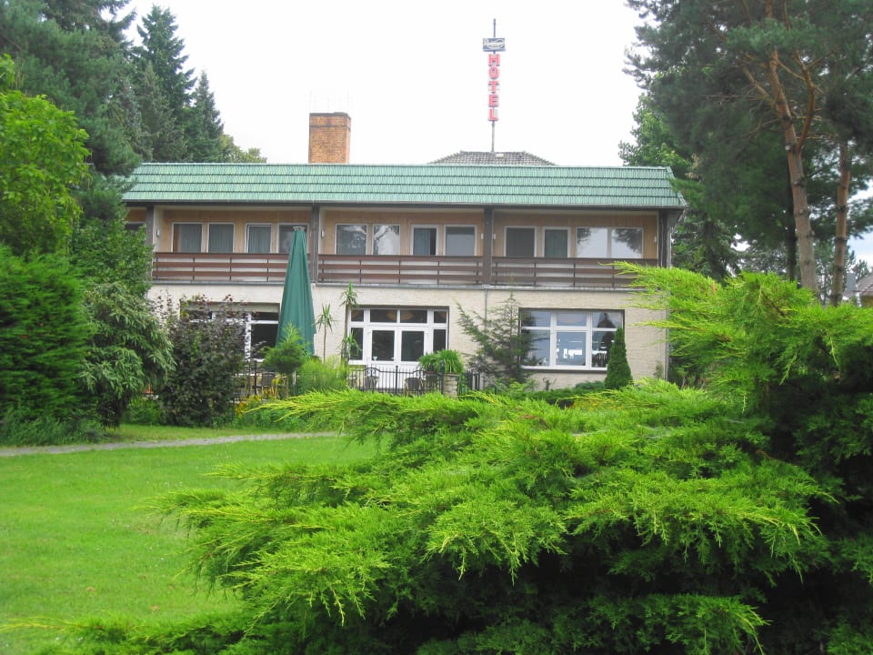 Außenansicht Hotel Seeschlösschen