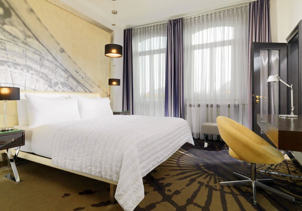 Deluxe King Zimmer Le Méridien Grand Hotel Nürnberg