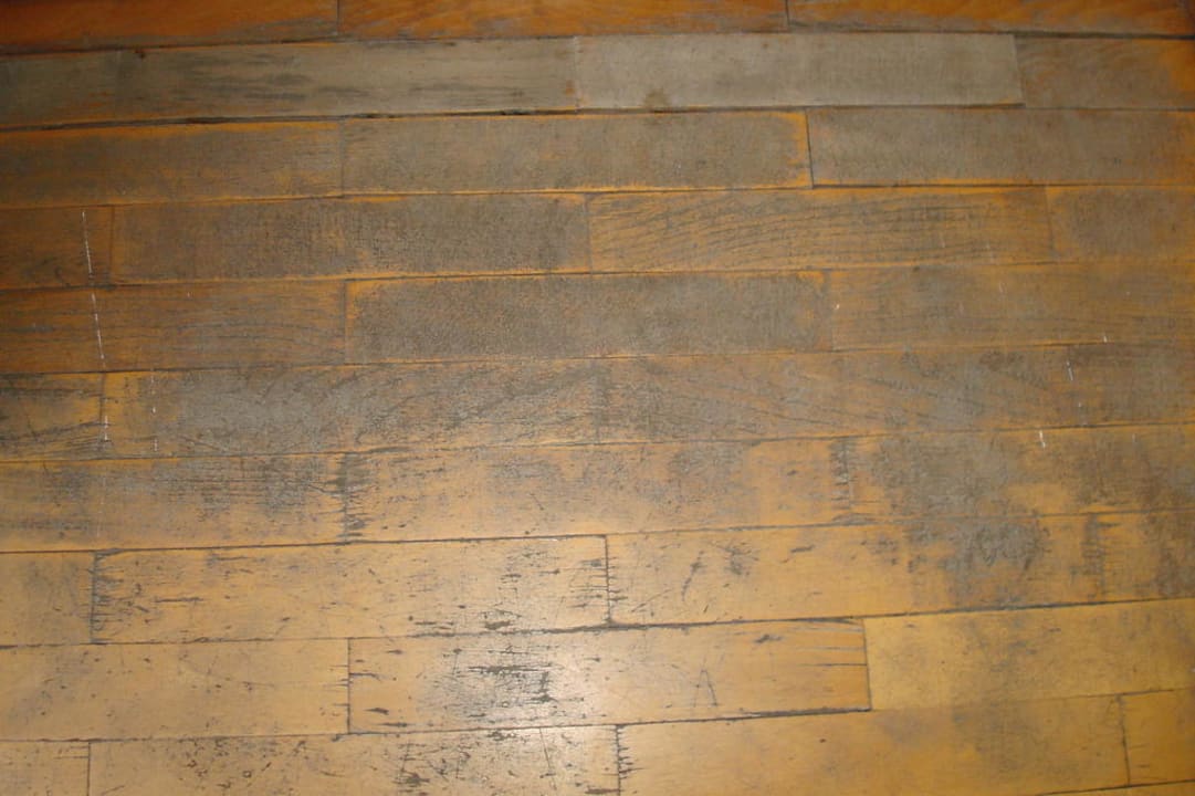 Abgenutzter Fußboden Residence Montani