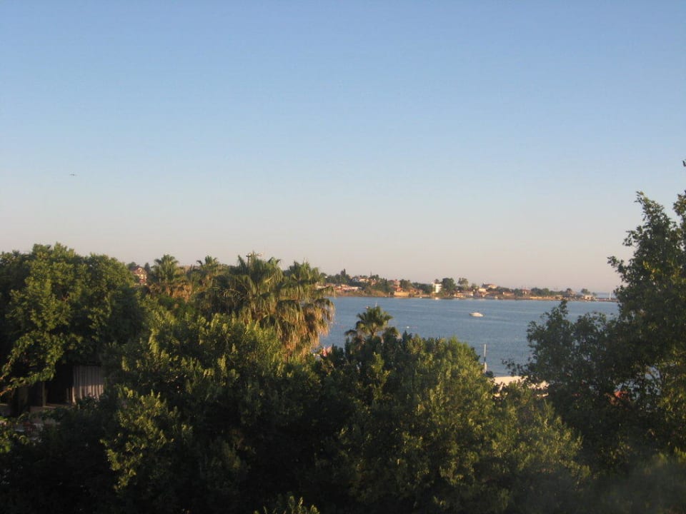 Ausblick Trendy Side Beach Hotel - Adults only