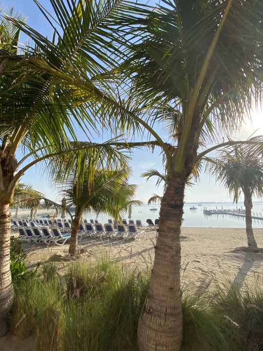 Strand DoubleTree by Hilton Resort & Spa Marjan Island