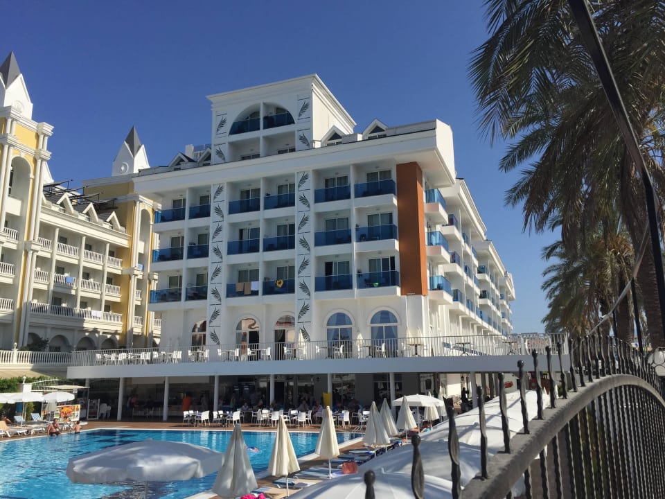 Außenansicht Palm World Side Resort & Spa