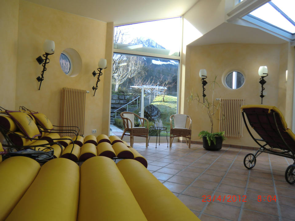 Ruheraum am Schwimmbad Alm- & Wellnesshotel Alpenhof