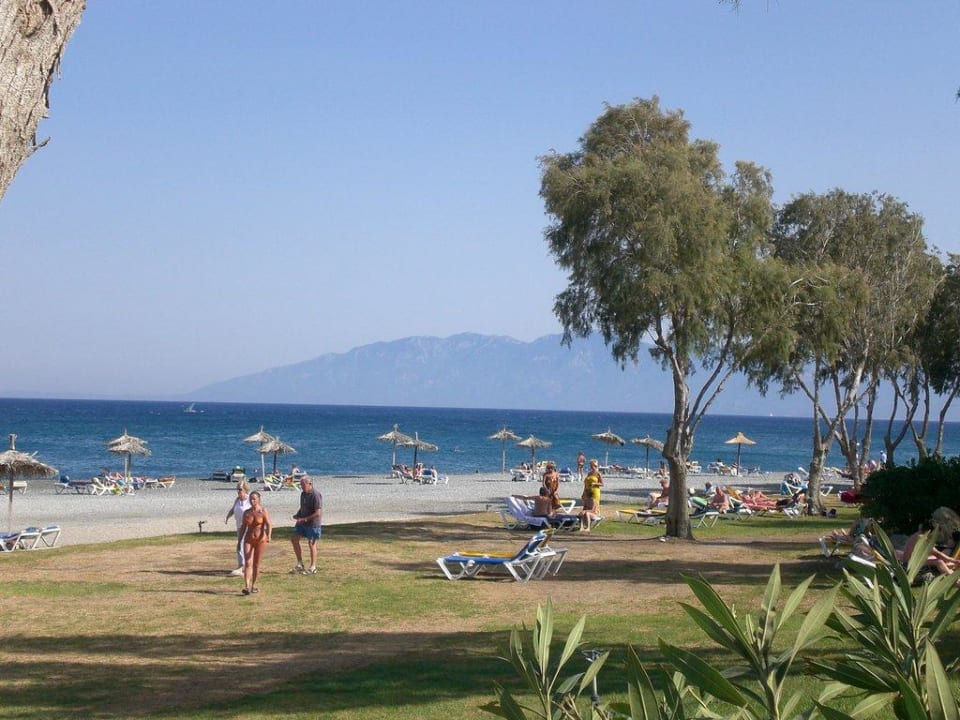 Meerblick vom Pool aus TUI BLUE Oceanis Beach and Spa Resort