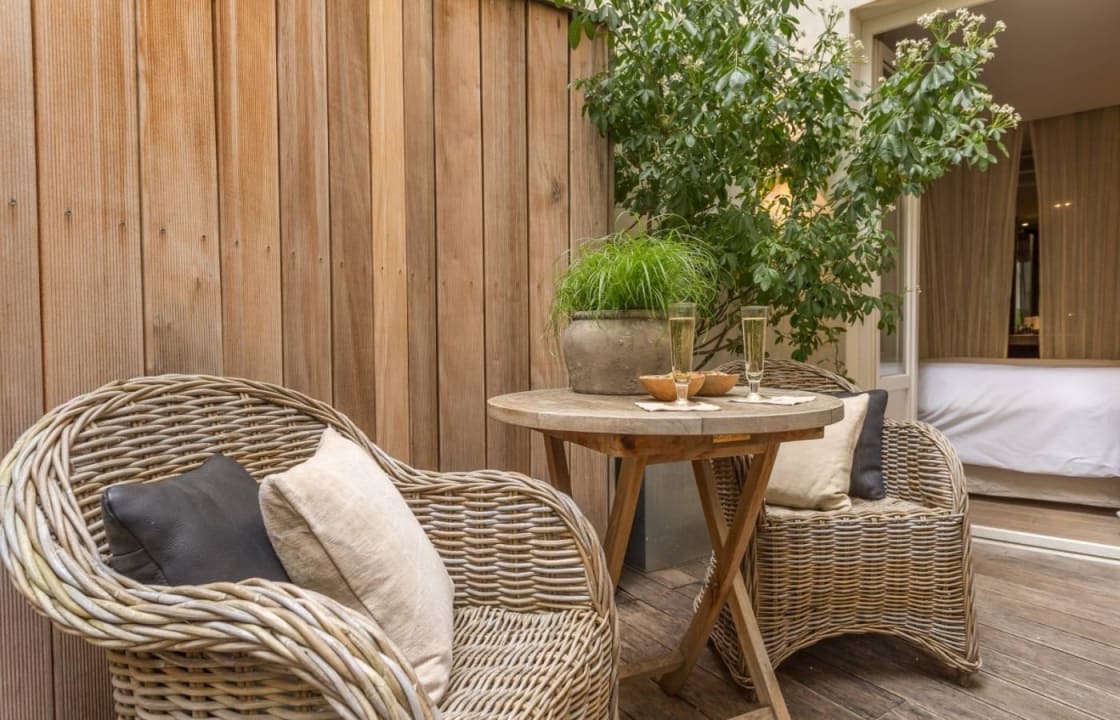 Patio Hidden Hotel