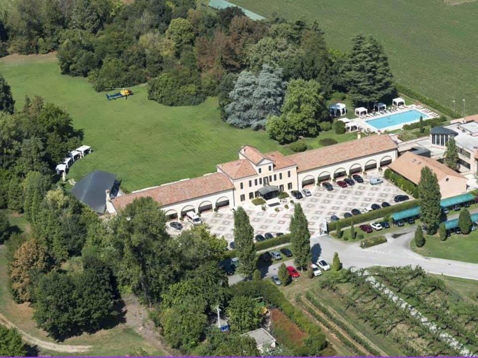 Panoramic overview Country Hotel Relais Monaco