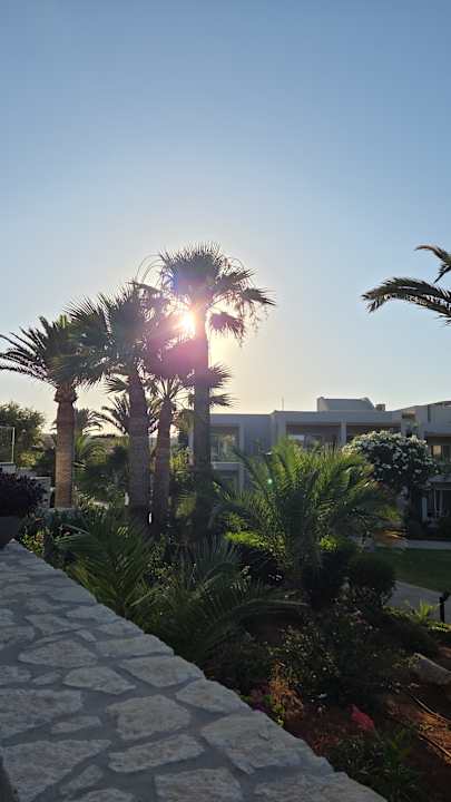 Gartenanlage Anissa Beach & Village
