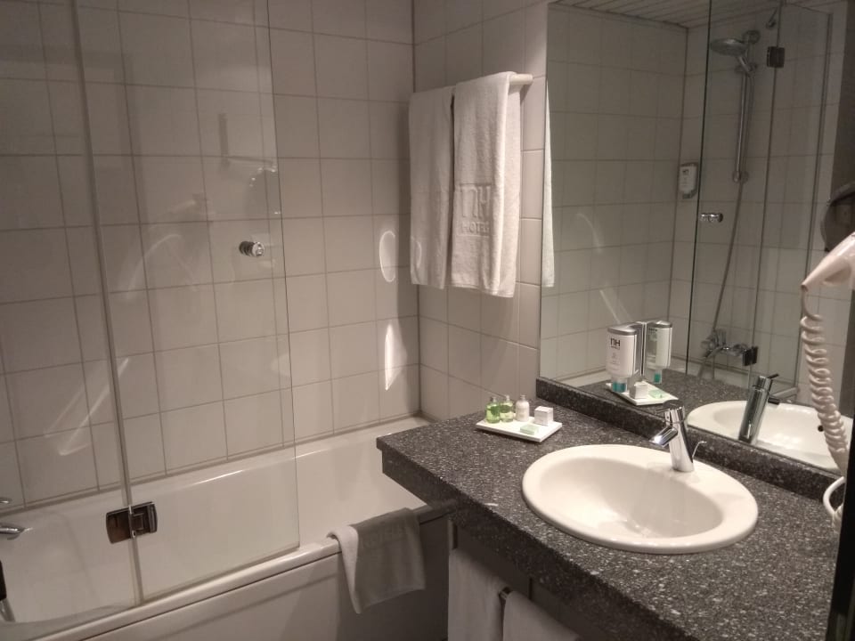 Zimmer Hotel NH Weinheim