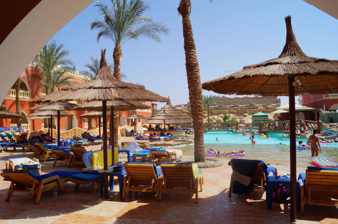 Blick auf den Pool Pickalbatros Alf Leila Wa Leila Resort - Neverland Hurghada