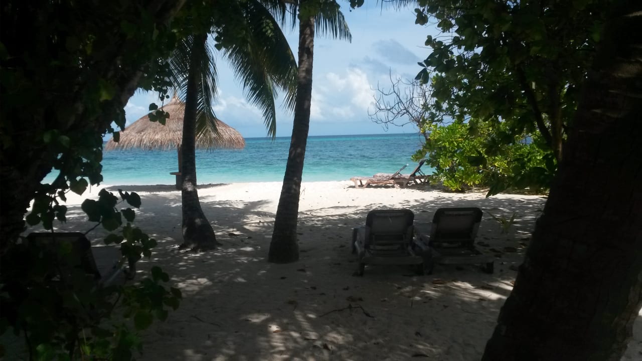 Strand Kuredu Island Resort & Spa