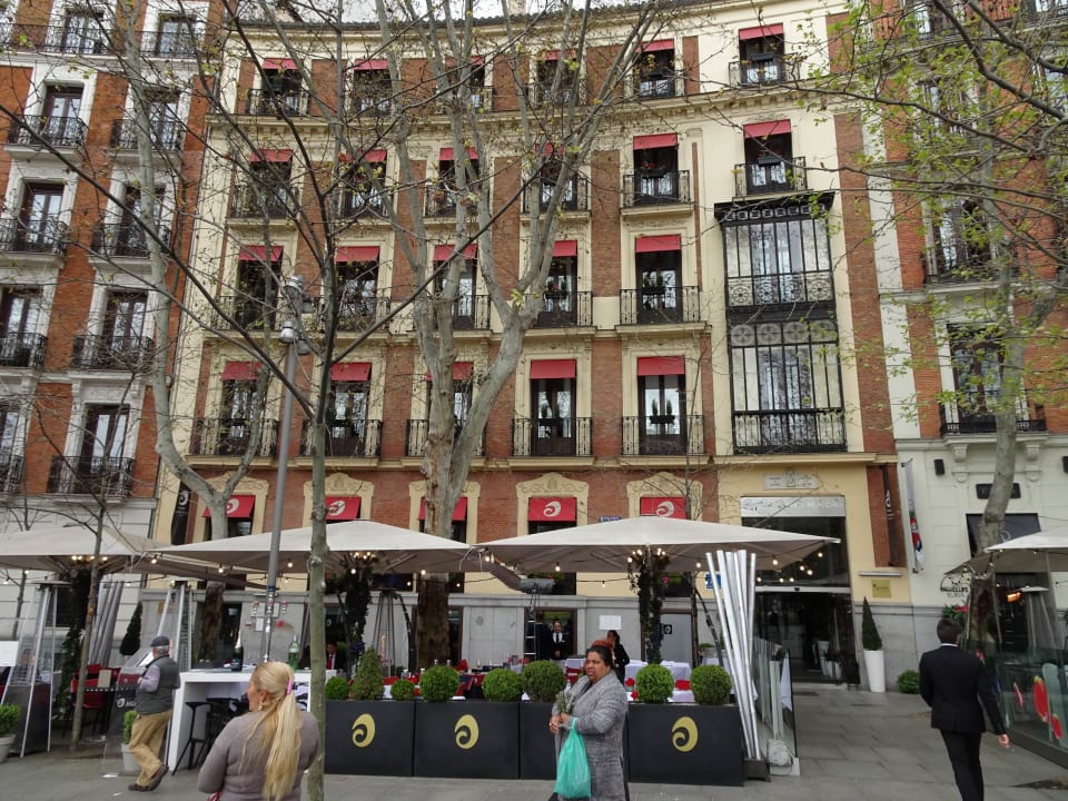 Außenansicht Hospes Puerta de Alcalá, a Member of Design Hotels