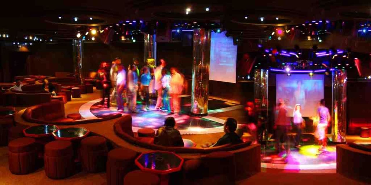Disco Houda Yasmine Marina & Spa