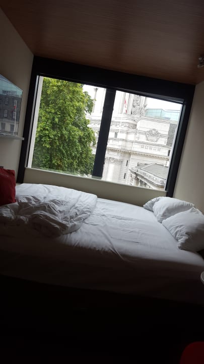 Zimmer citizenM Tower of London