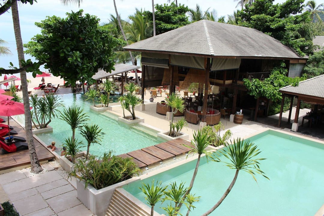 Pool und Restaurantbereich Anantara Rasananda Koh Phangan -  Villas