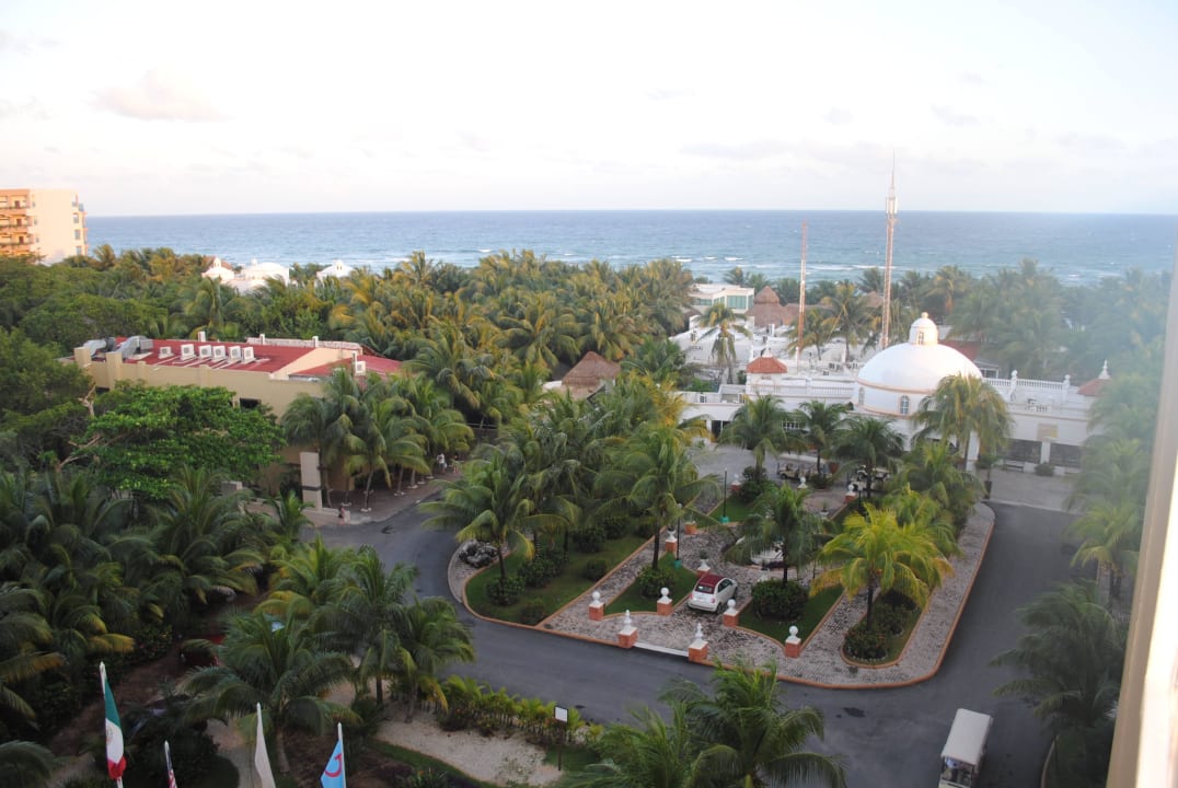 Vom Premiumblock Blick nach unten TUI BLUE El Dorado Seaside Suites