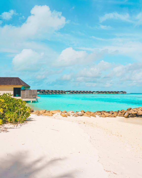 Strand Le Meridien Maldives Resort & Spa