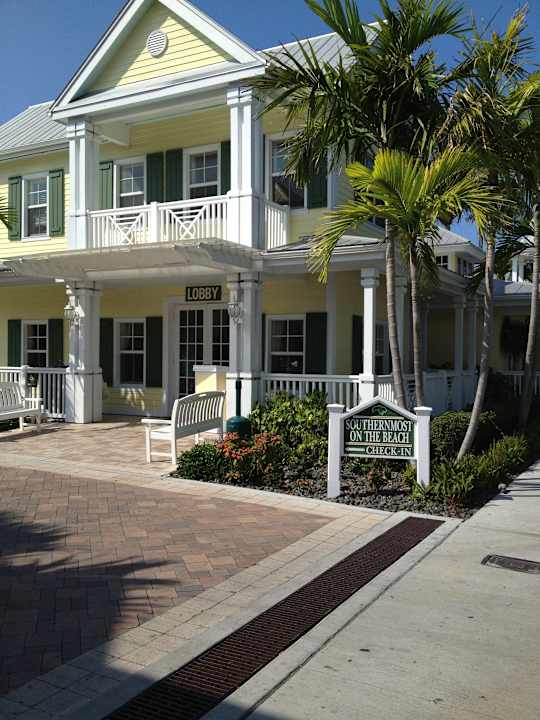 Hoteleingang Southernmost On The Beach