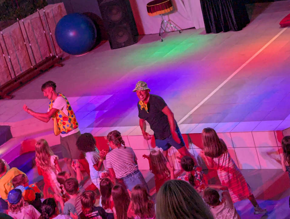 Sonstiges Grand Hotel Holiday Resort