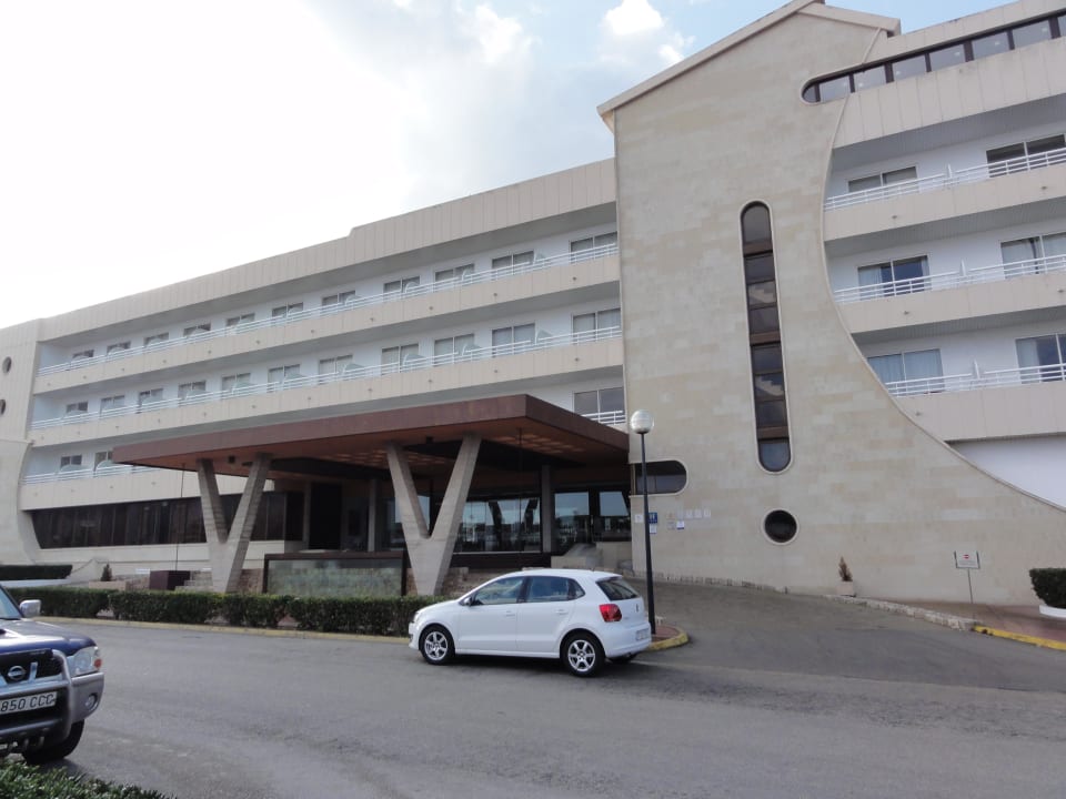 Haupteingang Hotel & Spa S'Entrador Playa