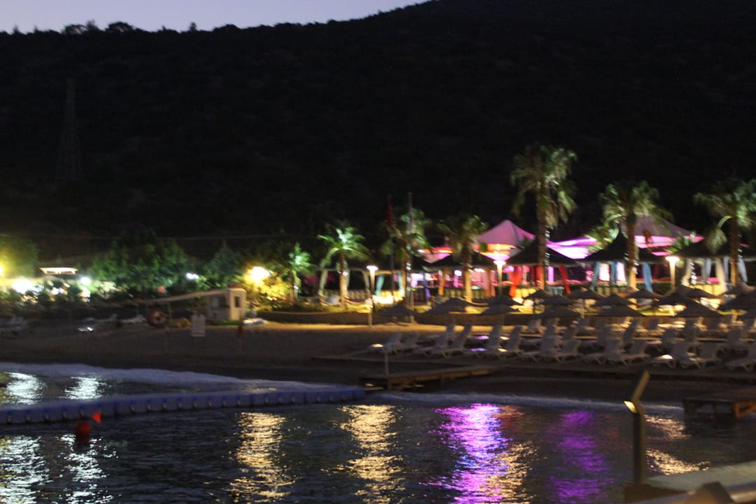 Widok z molo Latanya Park Resort