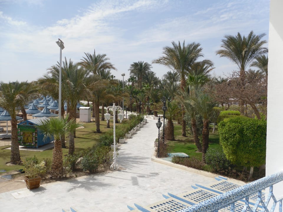 Ausblick vom Balkon The Grand Hotel Hurghada