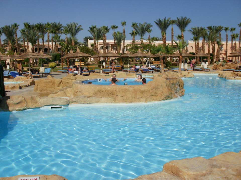 Poolbar is nicht mehr Beach Albatros Resort