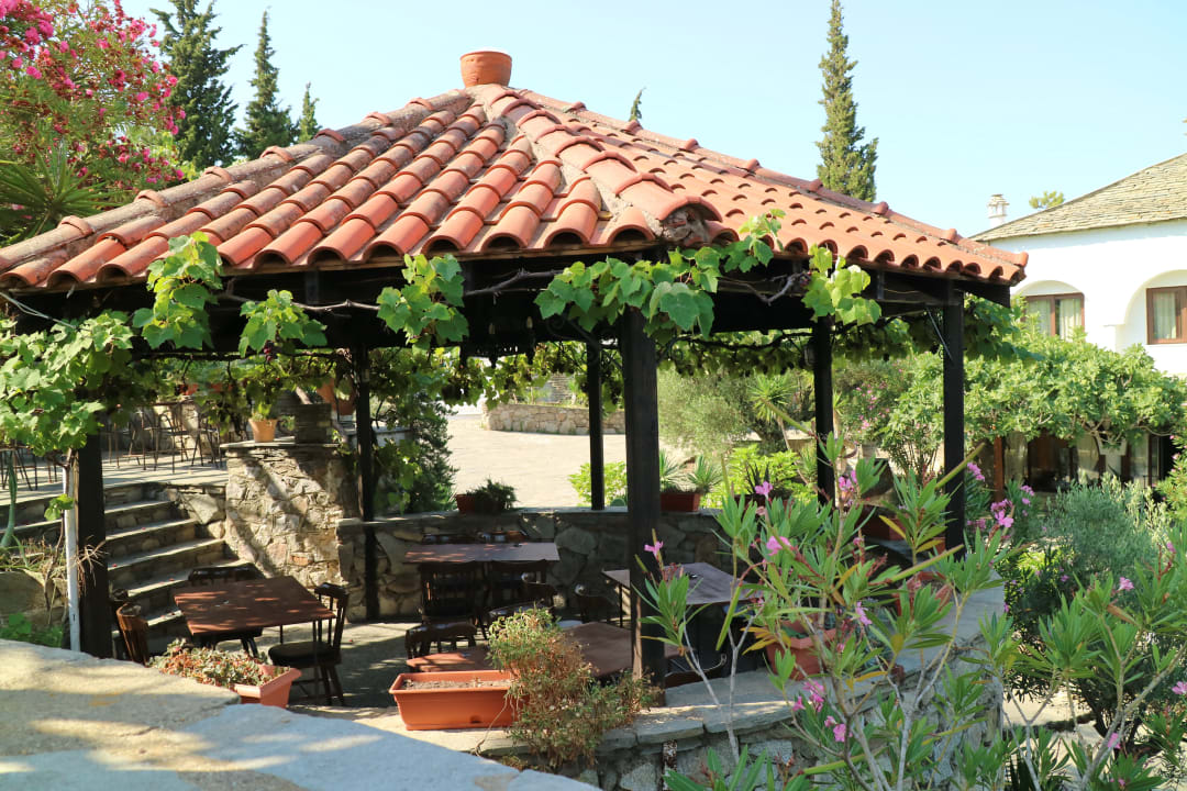 Gastro Hotel Geranion Village