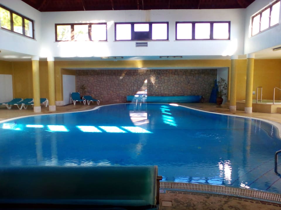 Kaltes Hallenbad Hotel Golden Club  Golden Club Cabanas