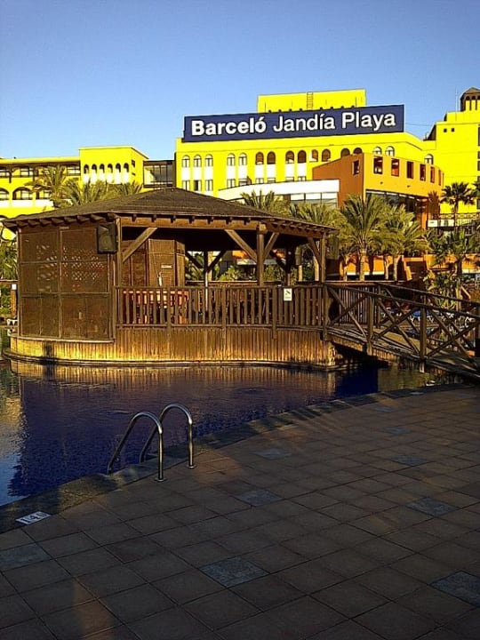 Blick zum Haupthaus Occidental Jandía Playa