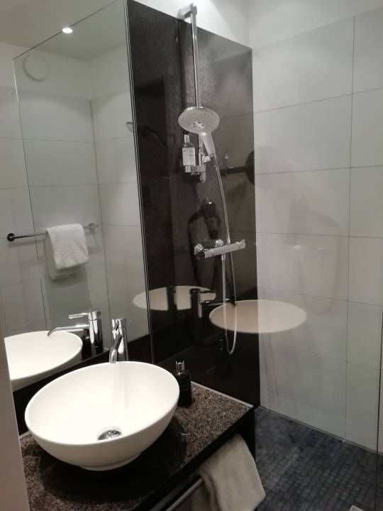 Zimmer Motel One Köln-Mediapark