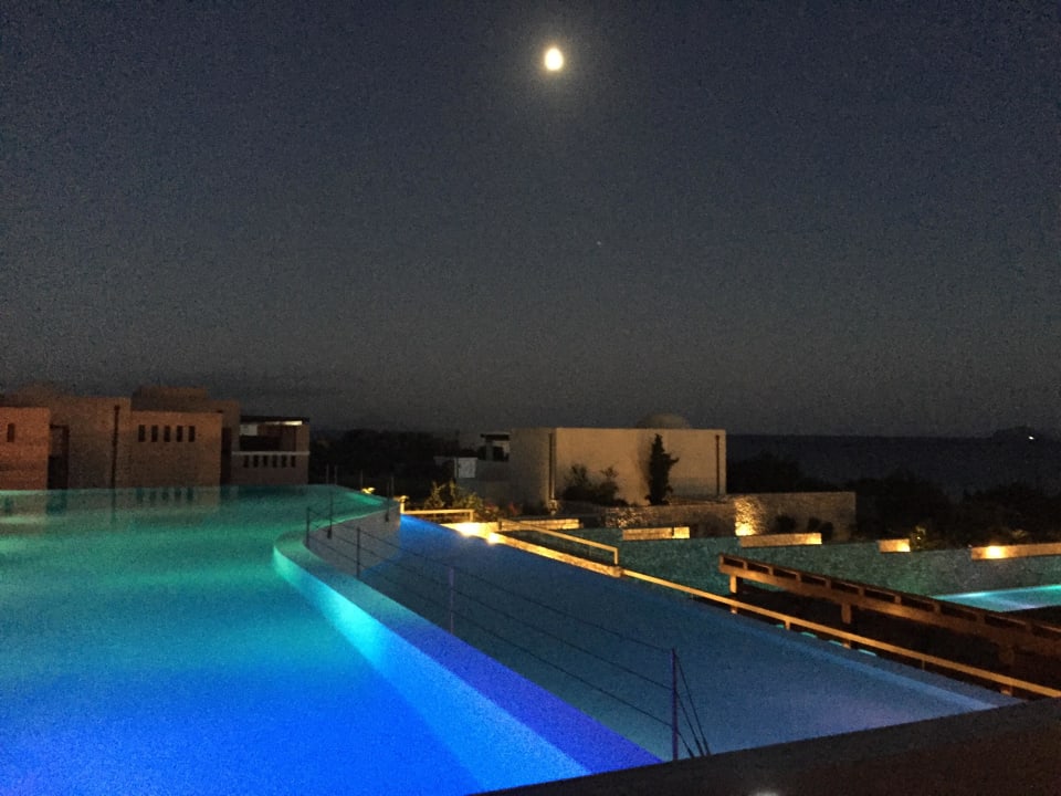 Helona am Abend Atlantica Belvedere Resort