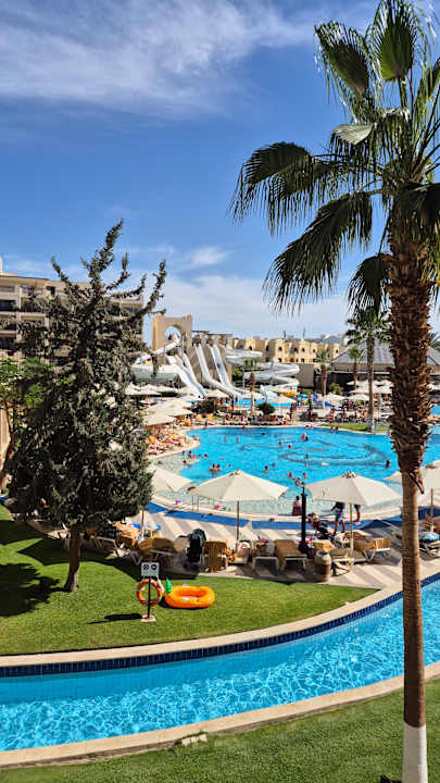 Pool Steigenberger Aqua Magic