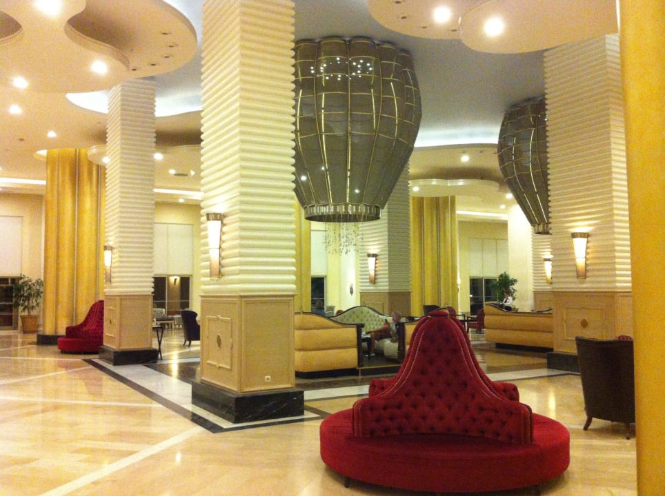 111 Starlight Resort Hotel