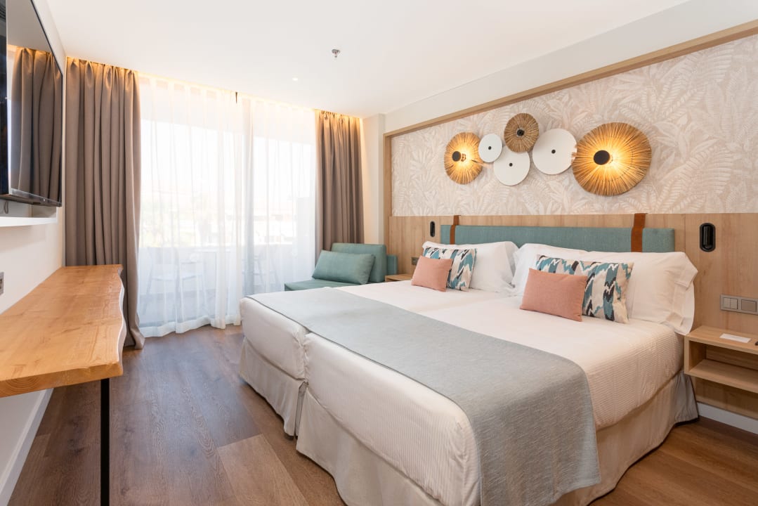 Zimmer Mediterranean Palace Hotel