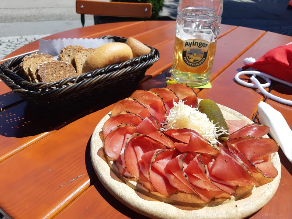 Gastro Hotel Bellevue