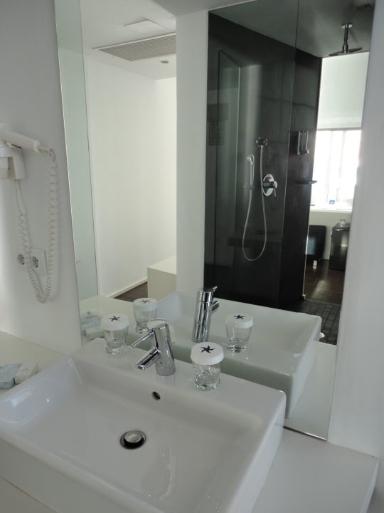 Schöne Badezimmer Iberostar Waves Bahia de Palma