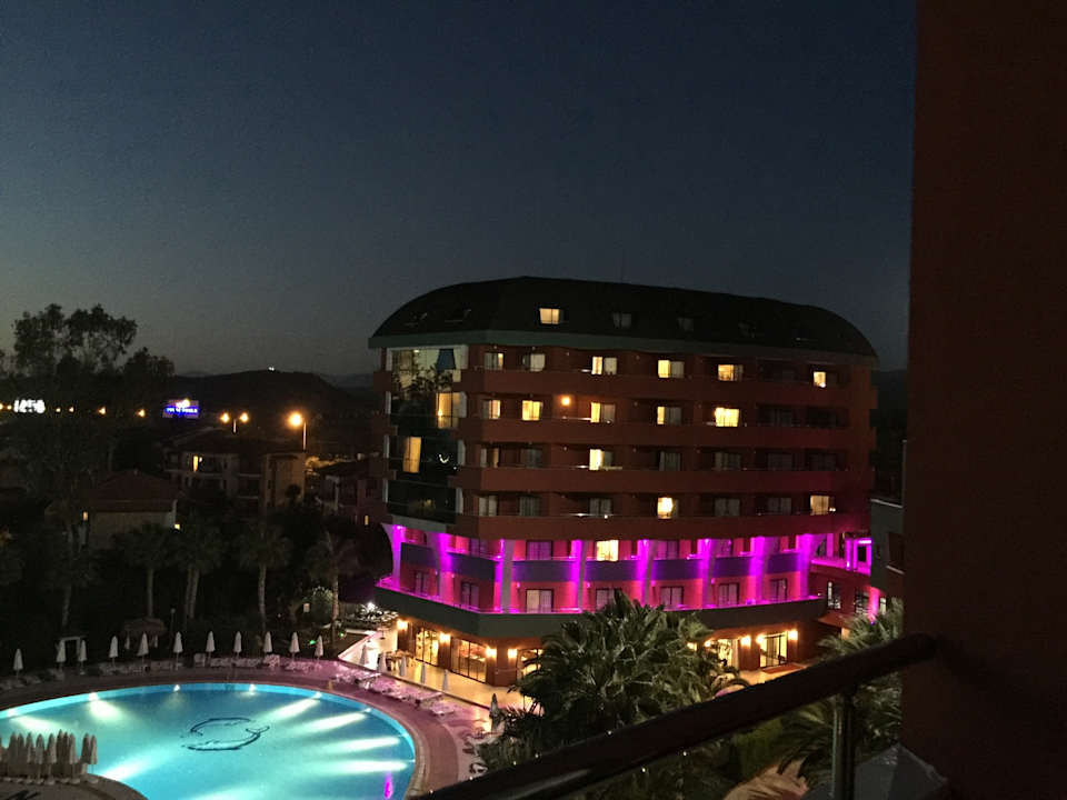 Außenansicht Hotel Delphin Imperial