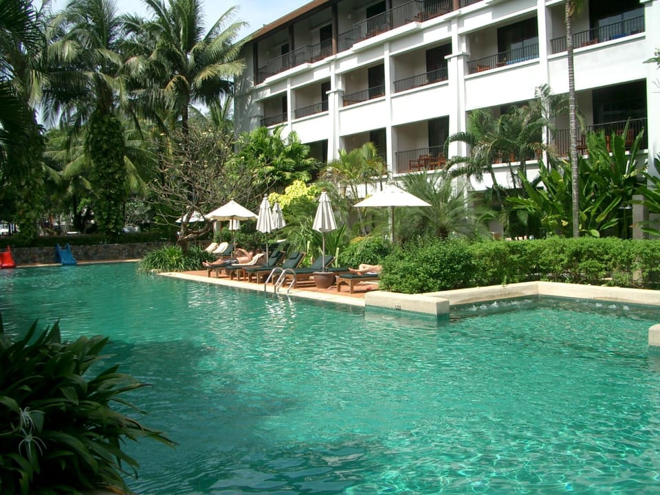 Poollandschaft DoubleTree by Hilton Phuket Banthai Resort