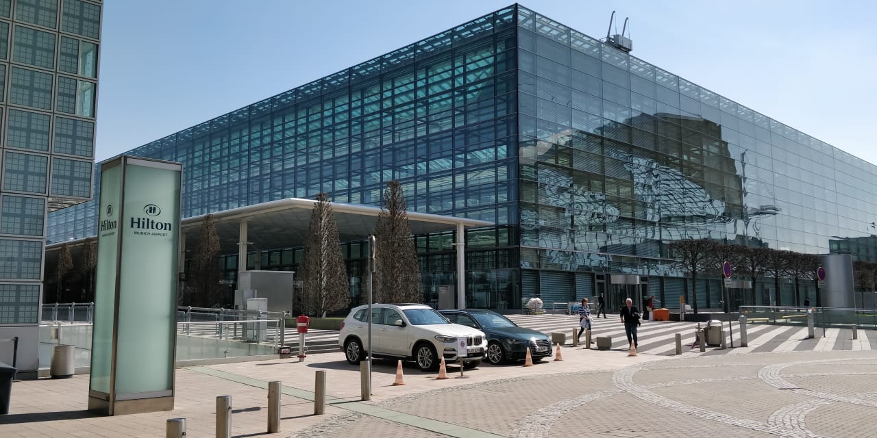 Außenansicht Hilton Munich Airport