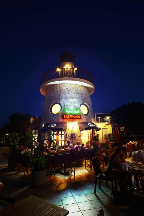 Außenansicht Hotel Grand Cettia