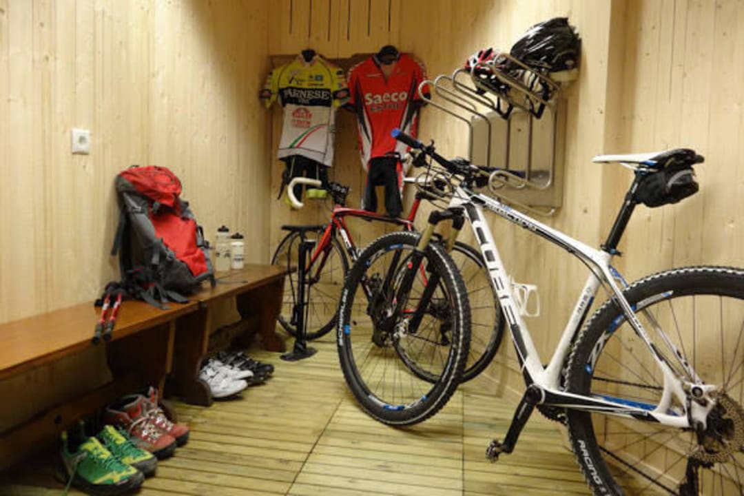 Ski- und Fahrradraum Villa Perla