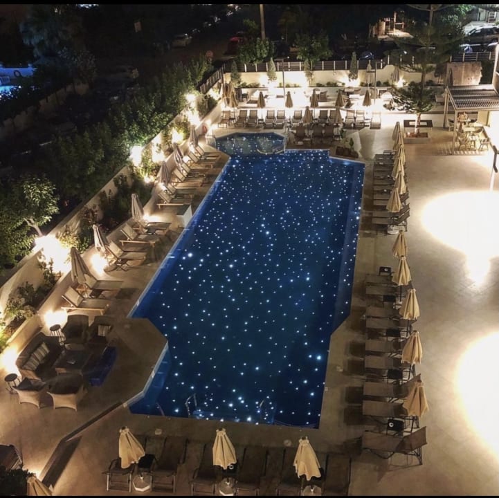 Außenansicht Hotel Theartemis Palace