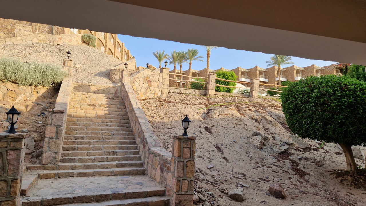 Außenansicht Brayka Bay Resort