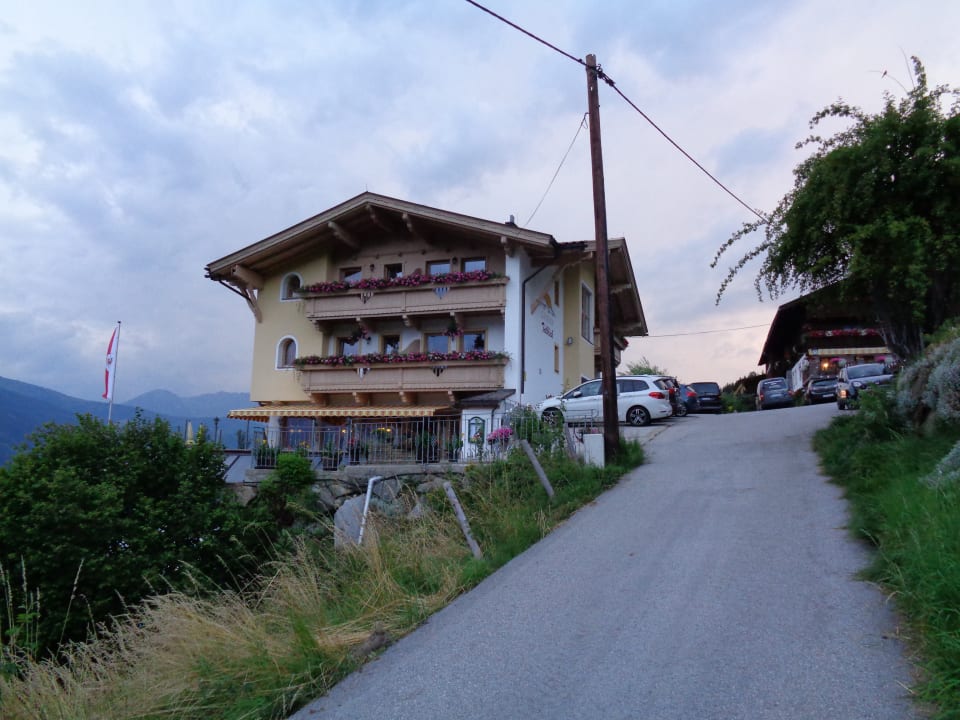 Außenansicht Almgasthof Talblick