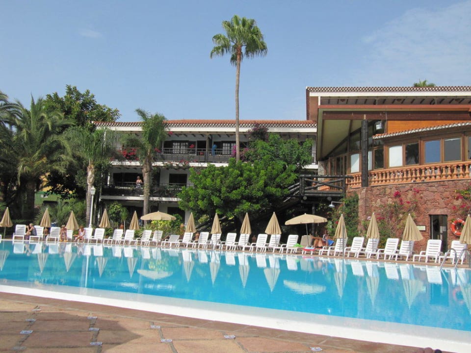 Pool Hotel Parque Tropical