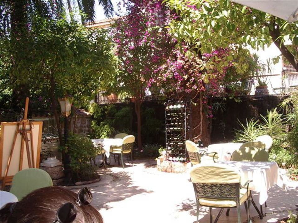 Restaurantbereich offen Dogan Hotel by Prana Hotels & Resorts