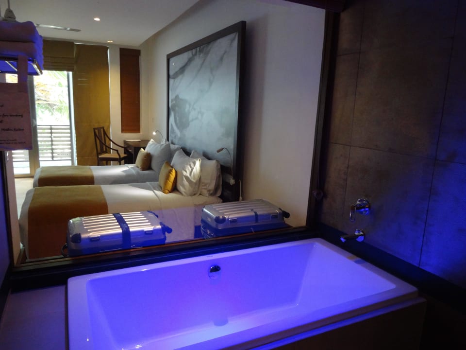 Blick vom Bad ins Zimmer Hotel Jetwing Sea