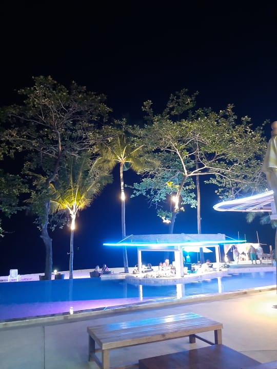 Pool The Fair House Beach Resort