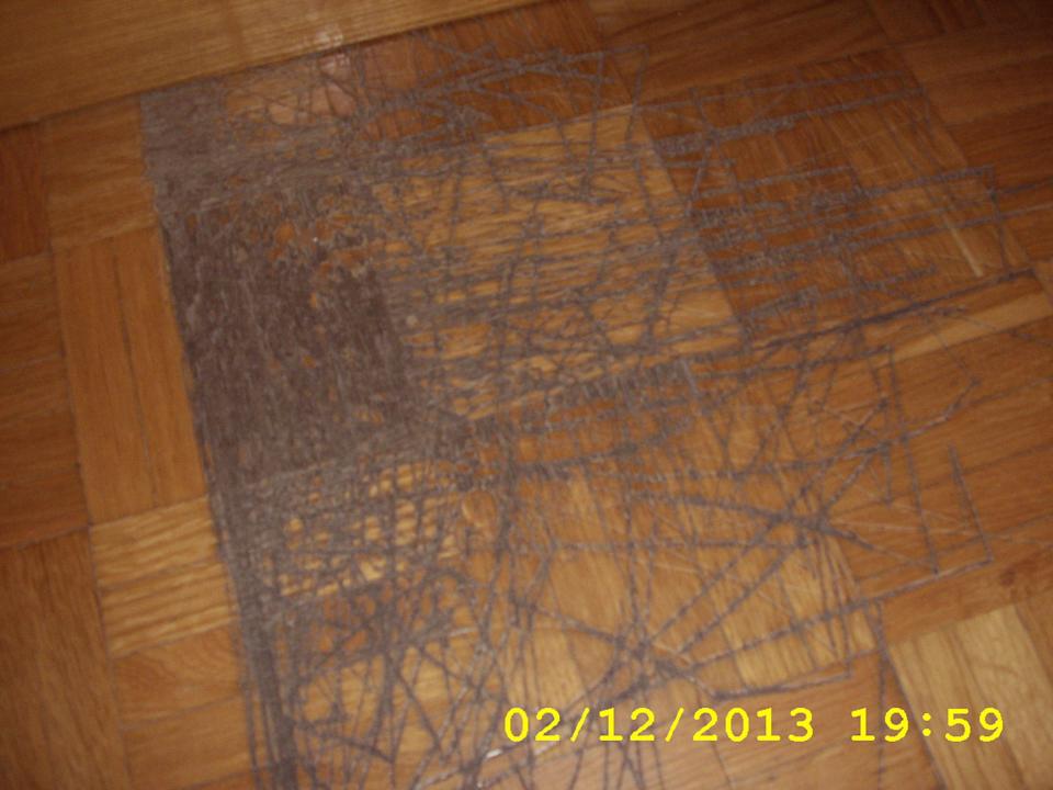 Der Boden eine Katastrophe vor meinem Bett Terme Banovci - Hotel Zeleni Gaj