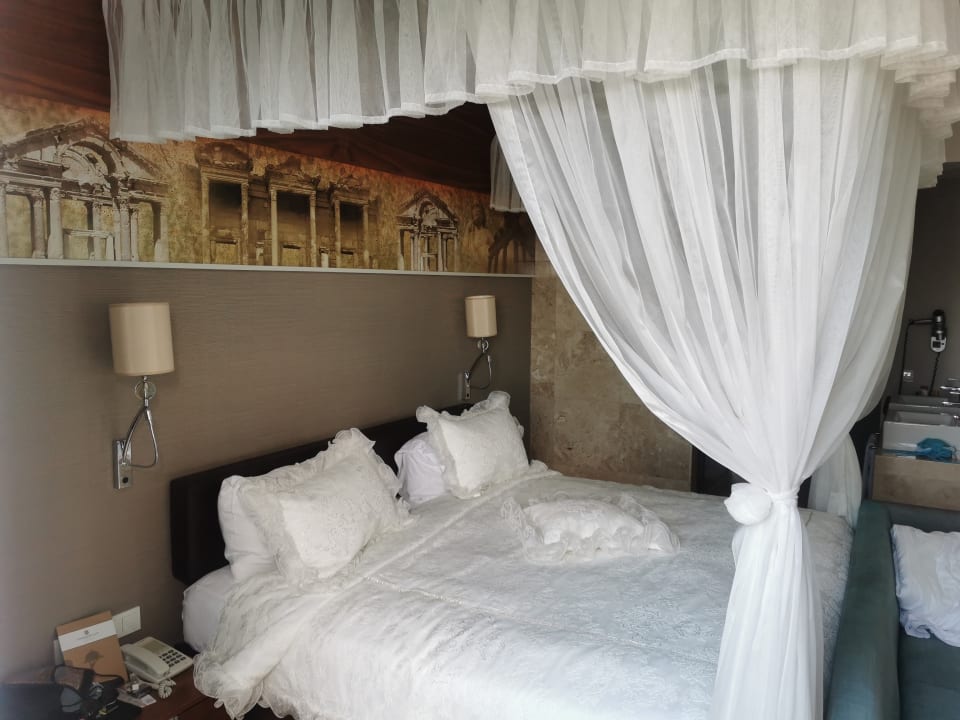 Zimmer Commodore Elite Suites & Spa - Adults only